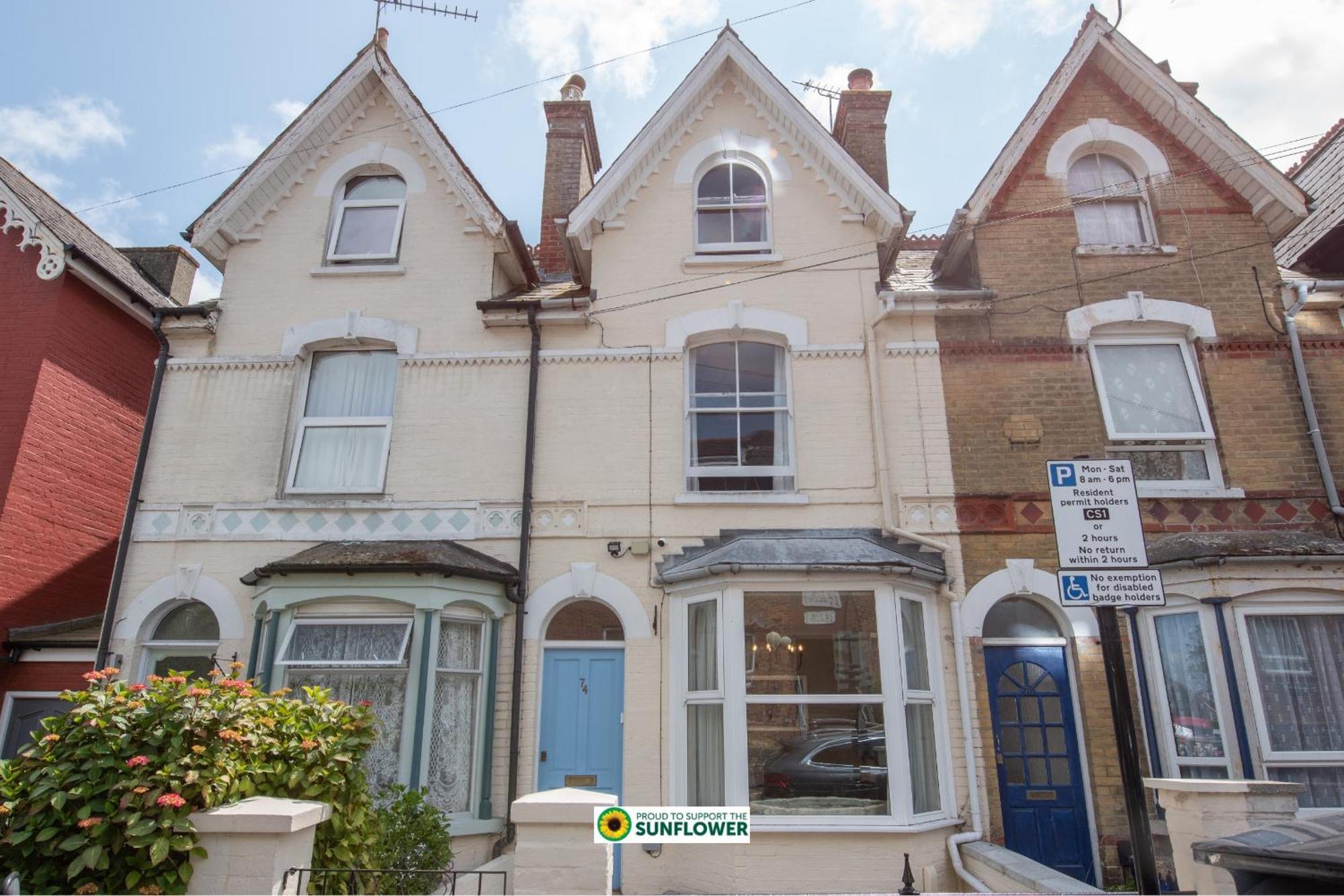 Holiday home 74 Granville Road *